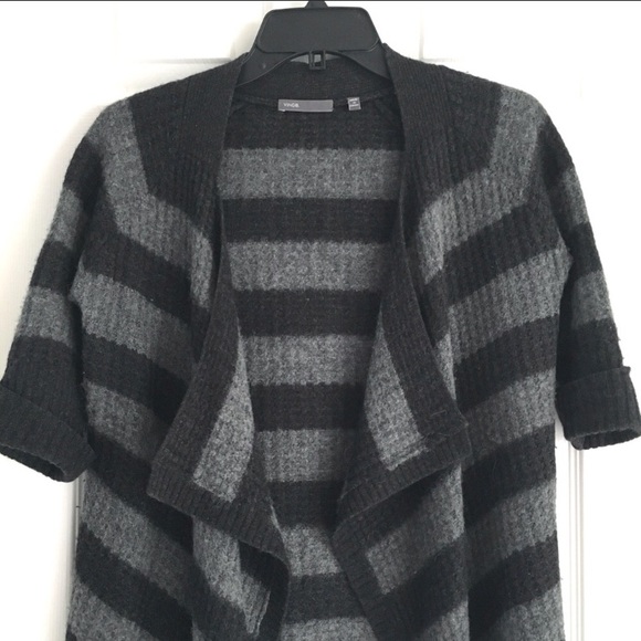 VINCE Black & Dark Gray Front Drape Sweater Size Small - Picture 4 of 9
